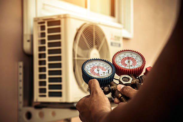 Professional Hvac Installation technician working in Corcoran, MN